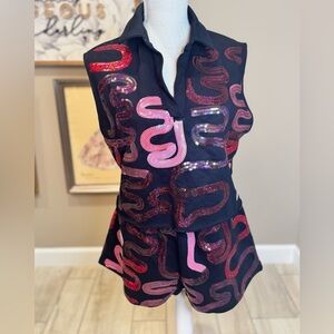 New! SET! QUEEN OF SPARKLES Sequin Squiggle Black Top and Shorts Set